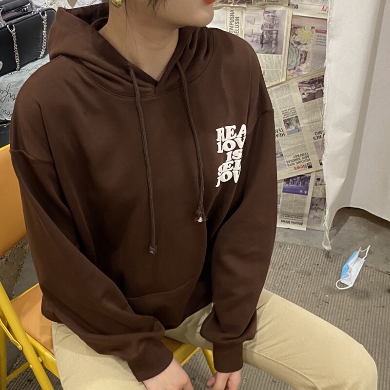 Brązowa bluza z nadrukiem