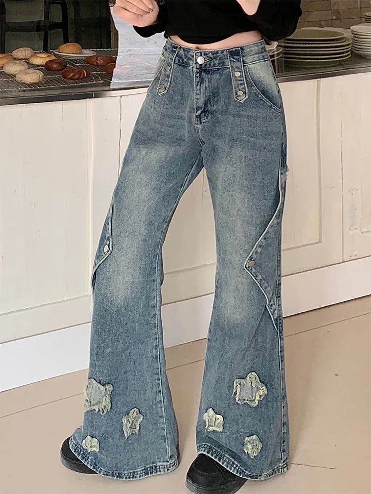 Jeansy typu flare